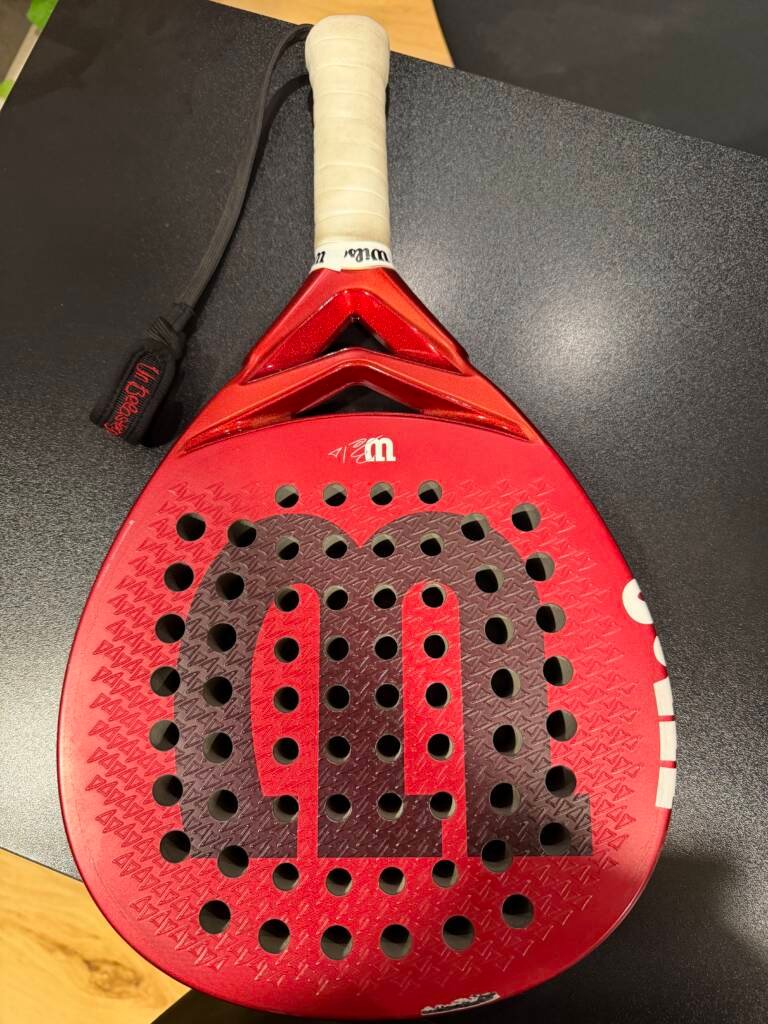 WILSON BELA ELITE V2.5