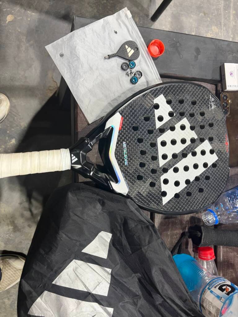 ADIDAS METALBONE 2026