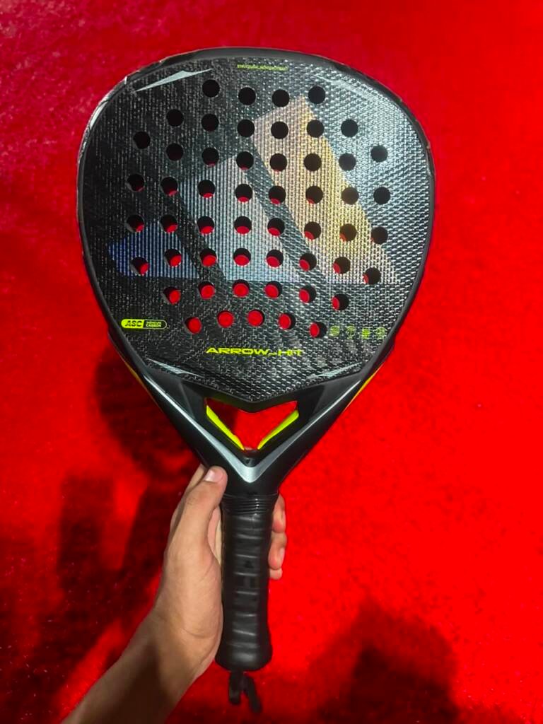 ADIDAS ARROW HIT CARBON 2026