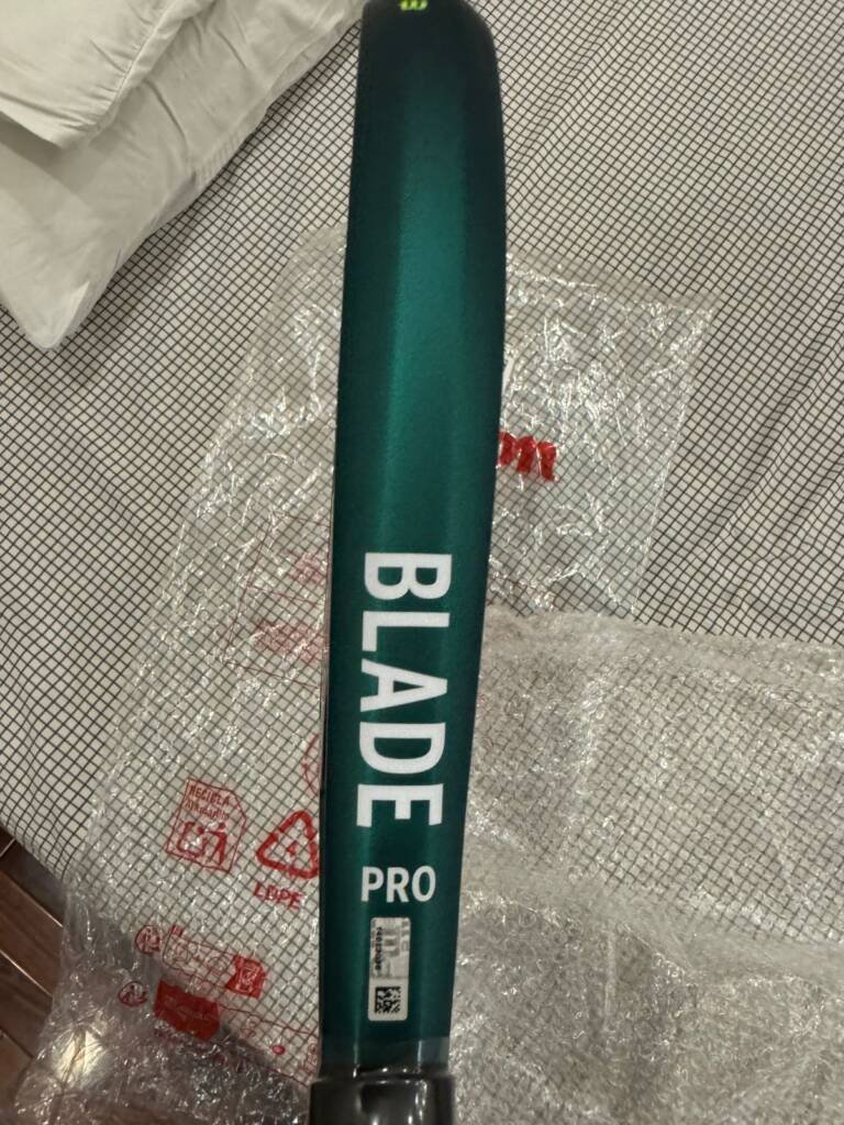 WILSON BLADE PRO V3