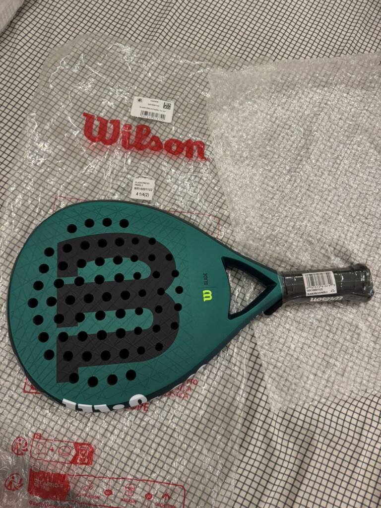 WILSON BLADE PRO V3