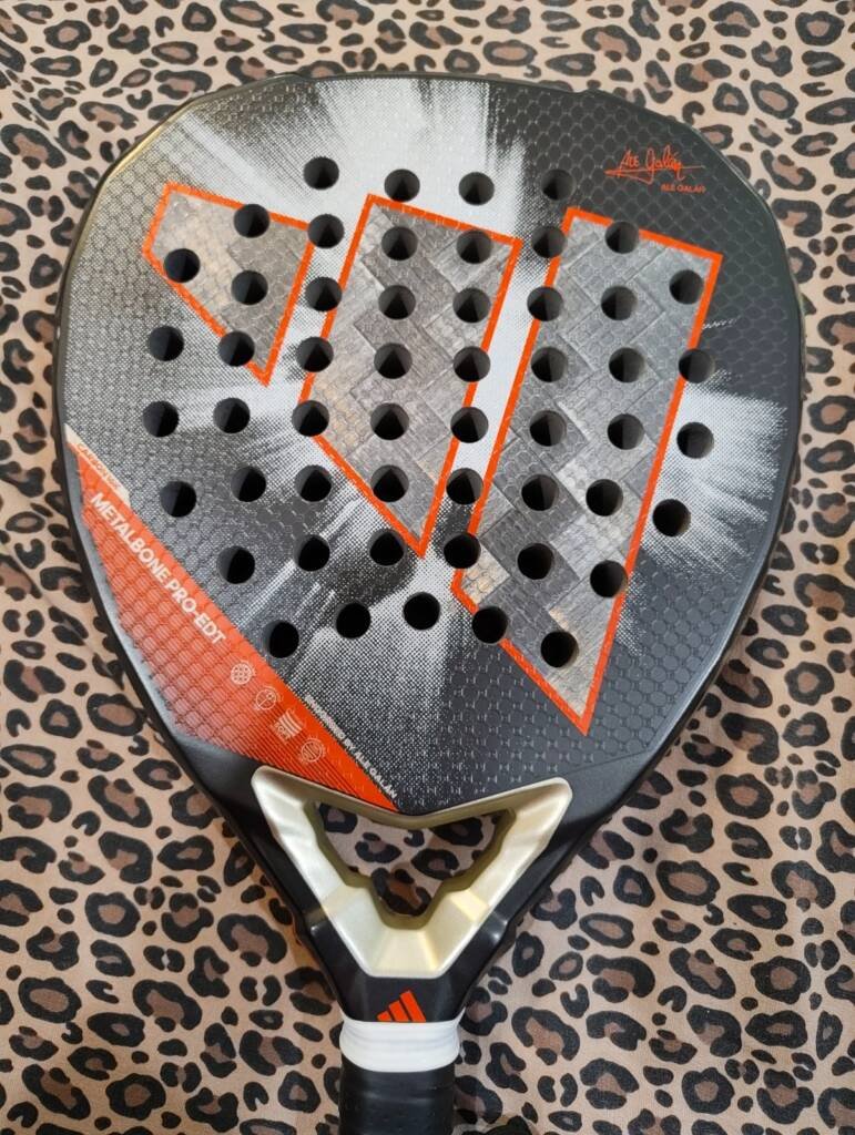 ADIDAS METALBONE PRO EDT 2026 ALE GALÁN 3 ADIDAS METALBONE PRO EDT 2026 ALE GALÁN